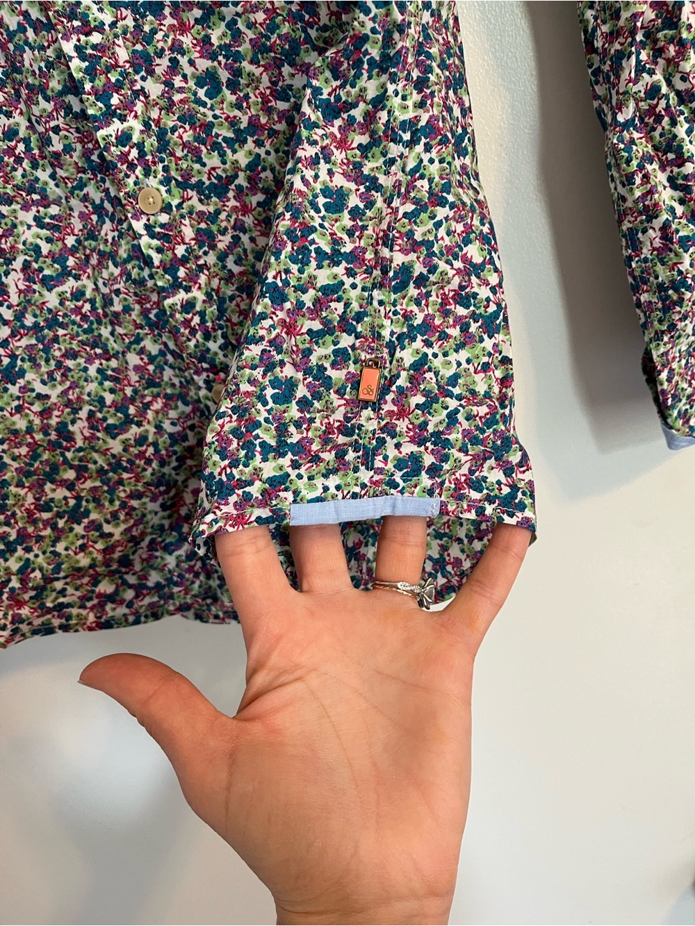 Scotch & Soda Floral button up White, Pink, Green & Navy Blue size small - Picture 5 of 6